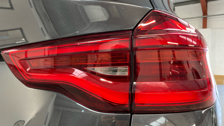 BMW X3 210kW Premier Edition 80kWh 5dr Auto Electric Estate